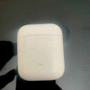 AirPods generation 2 charging case